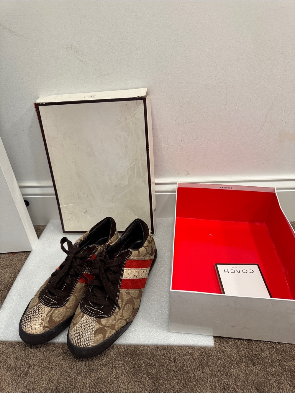 Coach Mable sneakers women’s size 8.5 with box